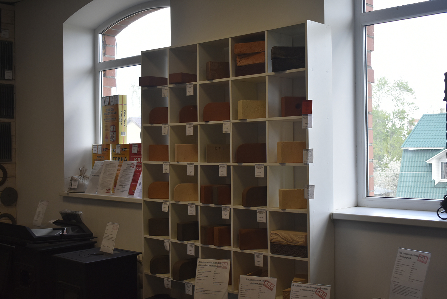 Огромный выбор печного литья и кирпича!